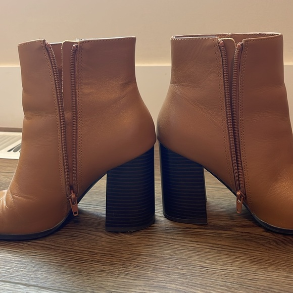 Nordstrom Rack Booties - Picture 3 of 7